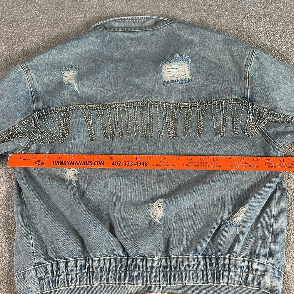 Distressed, rhinestone, fringe, jean jacket,‎ grunge, punk band rock - Picture 12 of 15